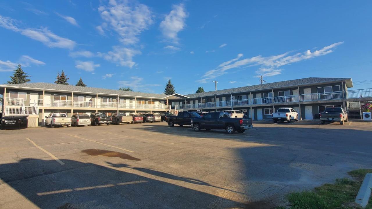Shoreside Inn & Suites Wabamun Extérieur photo